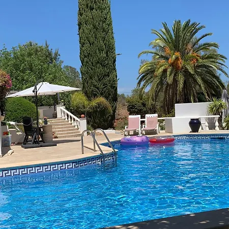Studio De La Casa Paraiso Avec, En Plus, Une Terrasse Privative Exterieure Semi Couverte Equipee D'Un Salon D'Un Coin Repas D'Une Kitchenette, La Grande Piscine Et Les Jardins Sont Partages, A Proximite Des Plages De Fuseta Et De La Ria Formosa Moncarapacho Exterior photo
